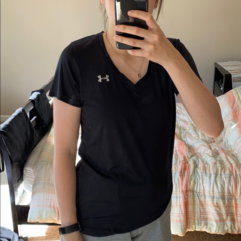 Under Armour Women V Neck Heat Gear Shirt